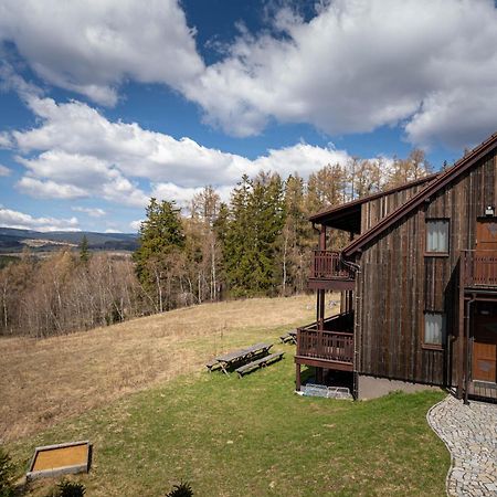 Apartmany Modrinova Archa S Privatni Saunou Vaclavov u Bruntalu Exterior foto
